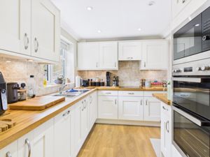 Kitchen- click for photo gallery